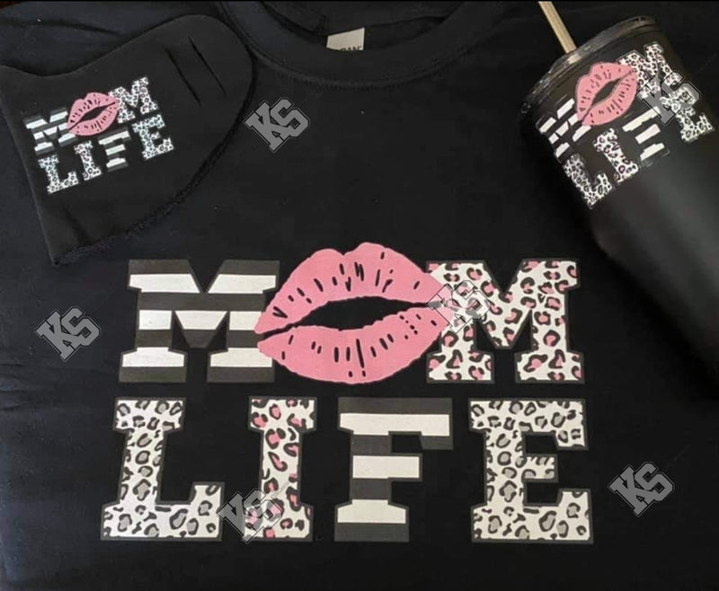 Mom Life Tee